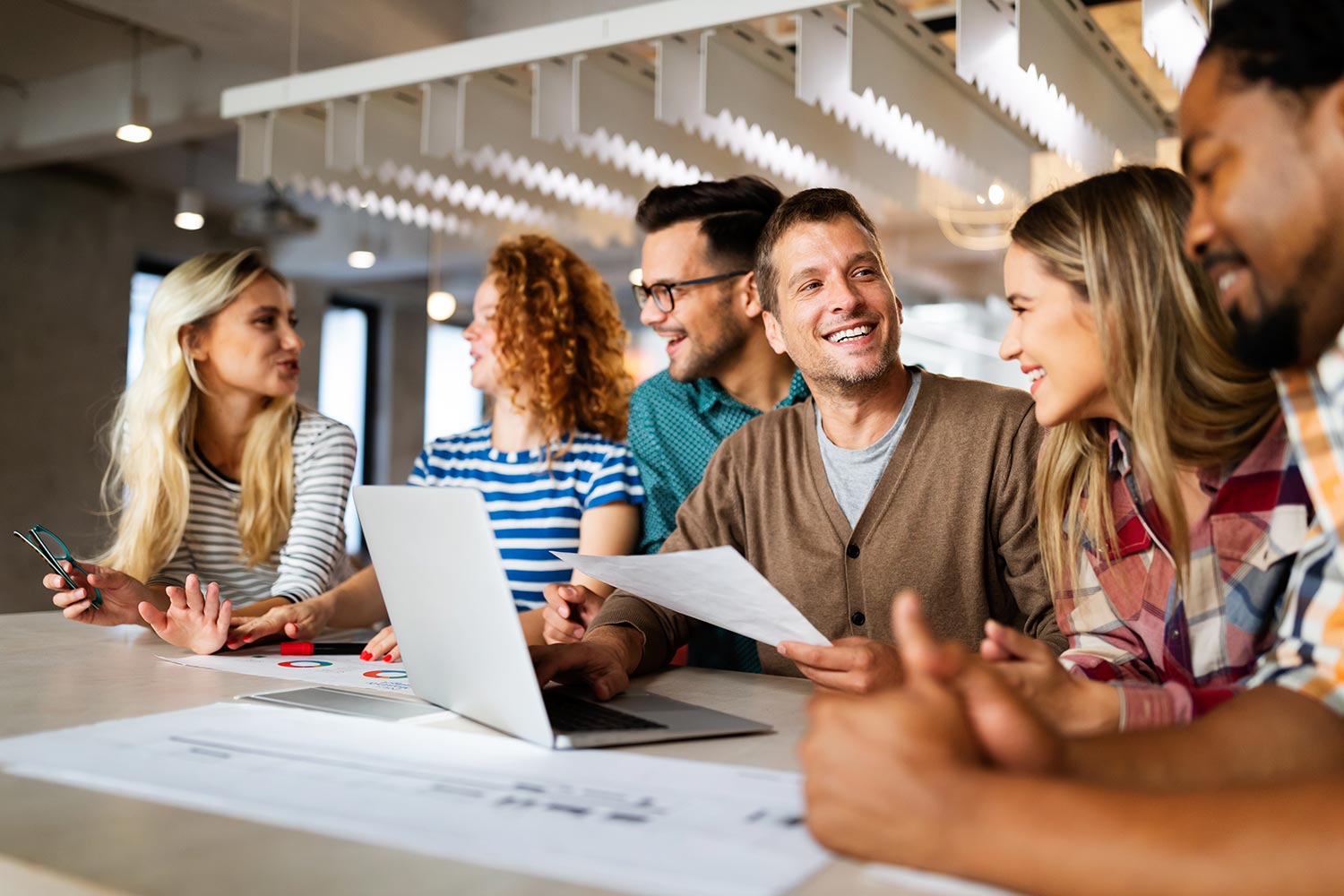 AODB offre d'emploi assistant.e commercial.e