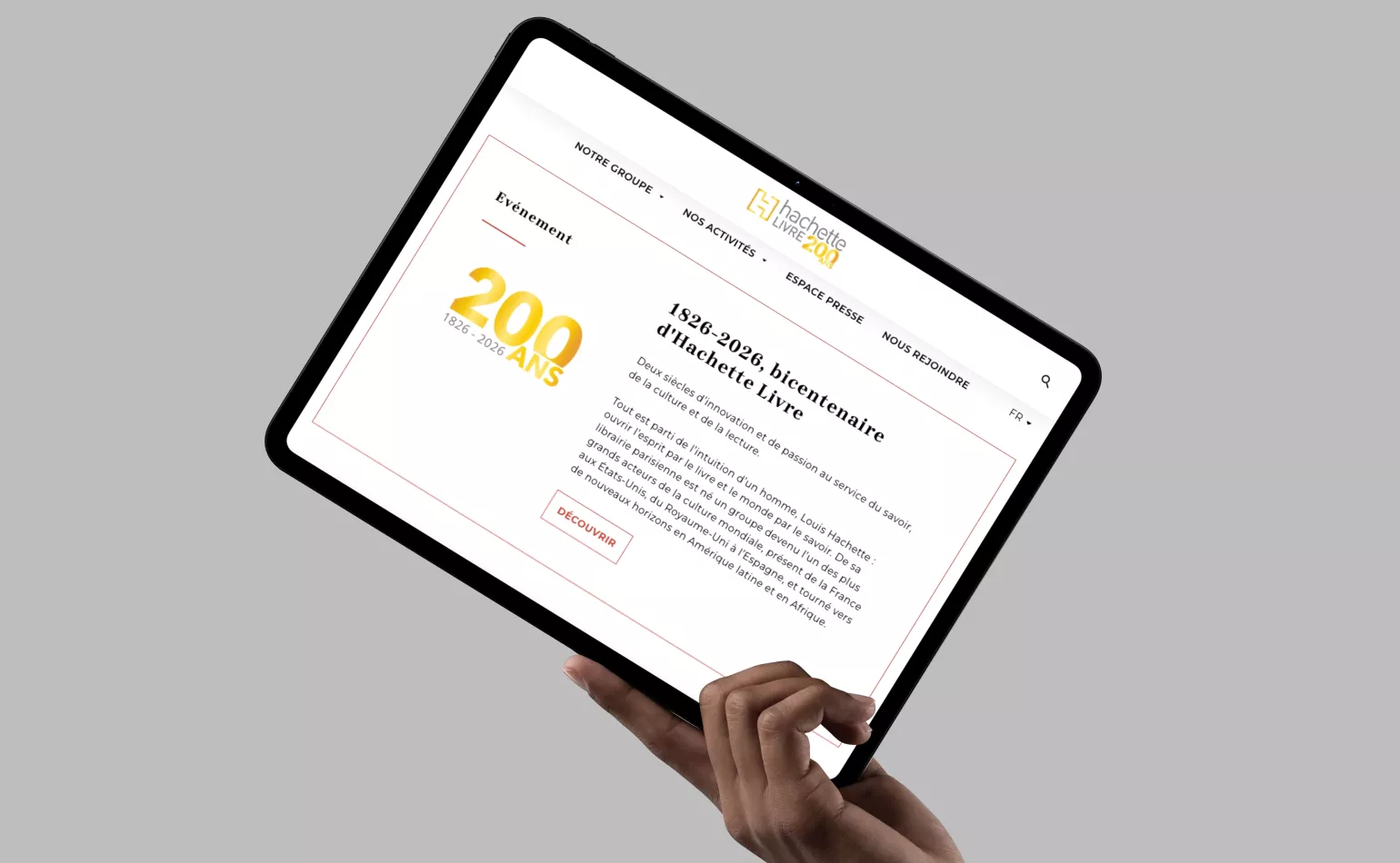 Organisation et déploiement d'une usine à sites pour la maintenance et l'évolution du parc de sites internet de Hachette Livre.
