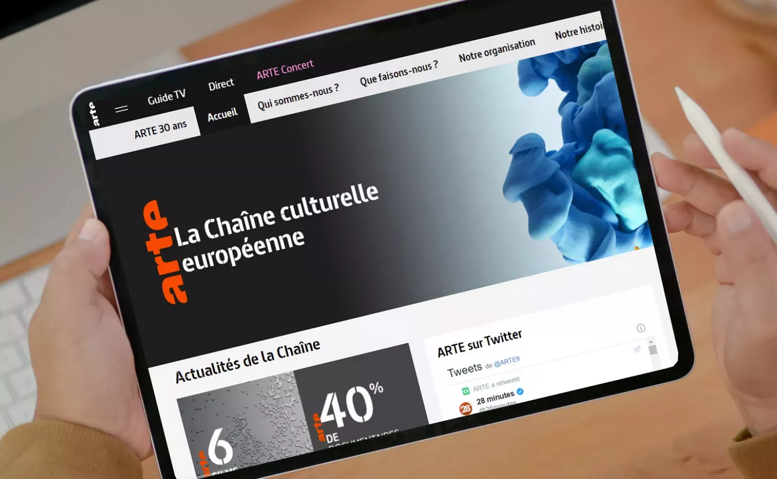 Version mobile responsive de la plateforme Drupal d'ARTE, optimisée pour la diffusion de contenus culturels européens par AODB.